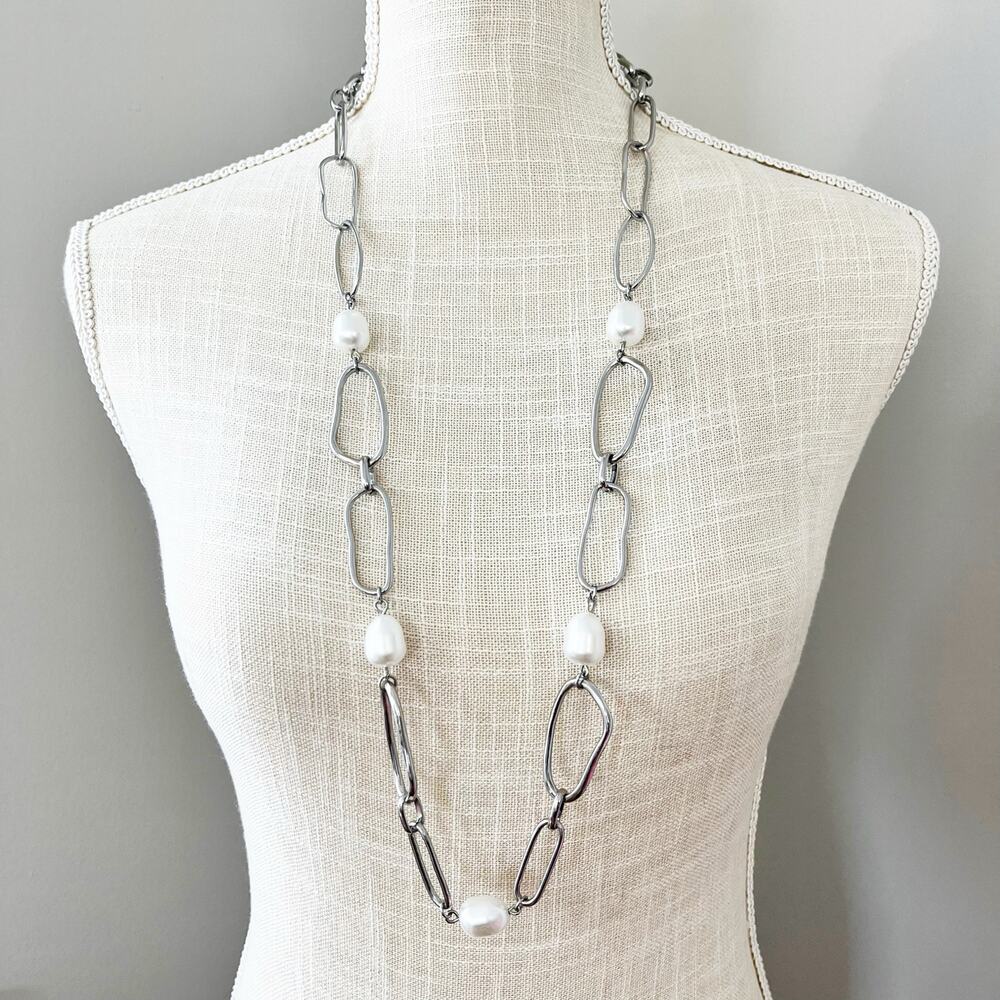 White House Black Market Silver Link & Pearl Station Necklace